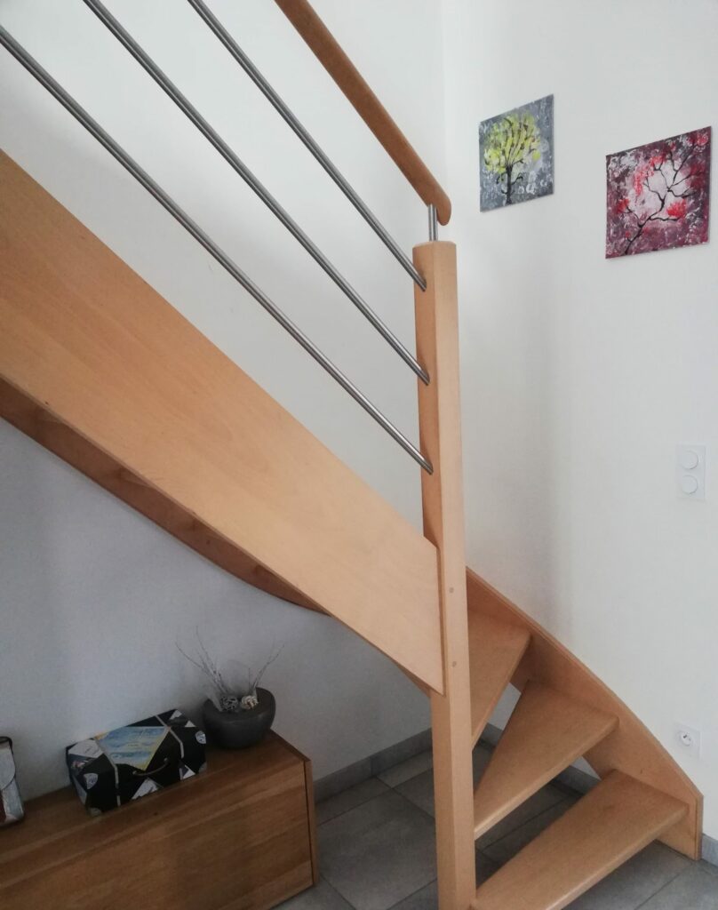 escalier hetre vitrifié